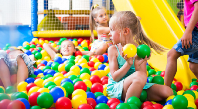 Spielspass für Kinder - Indoorspielplätze, Abenteuerspielplätze